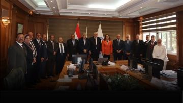 اللجنة المختصة بترشيح رؤساء الجامعات تجري مقابلات المتقدمين لرئاسة جامعة بني سويف اللجنة المختصة بترشيح رؤساء الجامعات تجري مقابلات المتقدمين لرئاسة جامعة بني سويف