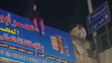 فيديو سقوط سيدة من كوبري بشتيل يثير الجدل.. ما القصة؟