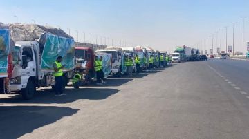 العراقيل الإسرائيلية تؤخر تفريغ المساعدات رغم التدفق المستمر من مصر.. تفاصيل