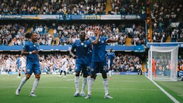 تشيلسي وبورنموث يقدمان شوط أول مثيرا ينتهي بالتعادل 2-2