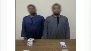 ضبط شخصين وبحوزتهما كروت الدعاية الإنتخابية الخاصة بإثنين من المرشحين بقنا