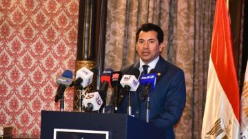 وزير الشباب والرياضة يشهد المؤتمر الصحفي لإطلاق نصف ماراثون الأهرامات 2025 وزير الشباب والرياضة يشهد المؤتمر الصحفي لإطلاق نصف ماراثون الأهرامات 2025