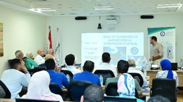 احتفال علمي لتعزيز الوعي بمقاومة المضادات الحيوية تزامنا مع الأسبوع العالمي