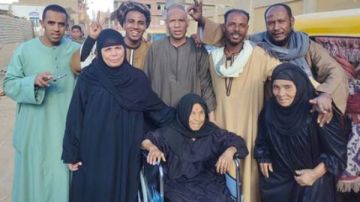 معمرة 111عاما تدلي بصوتها بجولة الإعادة بإنتخابات النواب بأسوان.. شاهد معمرة 111عاما تدلي بصوتها بجولة الإعادة بإنتخابات النواب بأسوان.. شاهد