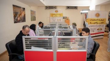 الأمين العام للشعب الجمهوري يتابع سير العملية الانتخابية بالدوائر الملغاة الأمين العام للشعب الجمهوري يتابع سير العملية الانتخابية بالدوائر الملغاة