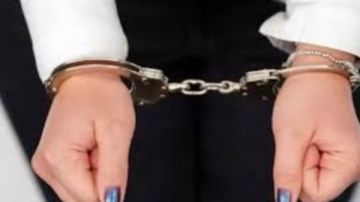 ضبط شاب بتهمة تصوير فيديو لتمركز أمني بالمحلة والنيابة العامة تأمر بحجزه ضبط شاب بتهمة تصوير فيديو لتمركز أمني بالمحلة والنيابة العامة تأمر بحجزه