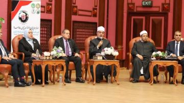 مفتي الجمهورية: مواجهة الفكر الإلحادي والمتطرف تتم بالفكر أيضا مفتي الجمهورية: مواجهة الفكر الإلحادي والمتطرف تتم بالفكر أيضا