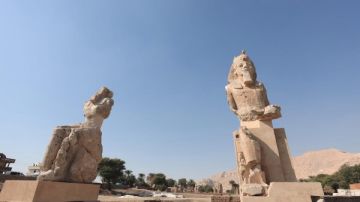 الآثار تكشف كواليس إزاحة الستار عن تمثالين للملك أمنحتب الثالث الآثار تكشف كواليس إزاحة الستار عن تمثالين للملك أمنحتب الثالث