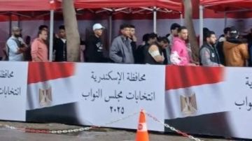 توافد الناخبين على إعادة التصويت بالبرلمان في دائرة الرمل بالإسكندرية