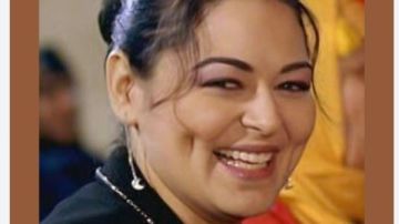 نقل جثمان الفنانة نيفين مندور إلى المشرحة بعد حريق شقتها بالإسكندرية