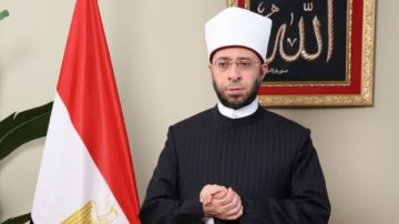 وزير الأوقاف يهنئ الرئيس السيسي بالعام الميلادي الجديد: نسأل الله عاما مليئا بالخير لمصر