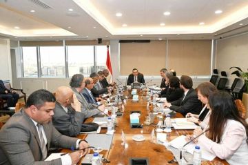 بنك الاستثمار الأوروبي يعلن استعداده لتمويل إنشاء محطات التحلية الصغيرة في مصر بنك الاستثمار الأوروبي يعلن استعداده لتمويل إنشاء محطات التحلية الصغيرة في مصر