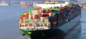 برلماني: تطوير النقل البحري يعزز الأمن الاقتصادي ويضع مصر في قلب حركة التجارة العالمية برلماني: تطوير النقل البحري يعزز الأمن الاقتصادي ويضع مصر في قلب حركة التجارة العالمية