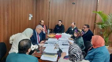 لبحث الاستعدادات لامتحانات نهاية الفصل الدراسي الأول.. الدكتور محمد حسين يترأس اجتماع المجلس الأكاديمي لجامعة طنطا الأهلية