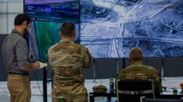 إسرائيل تتجسس على القوات الأمريكية في كريات جات إسرائيل تتجسس على القوات الأمريكية في كريات جات