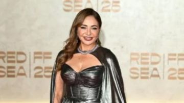 ليلى علوي تتألق في فعاليات مهرجان البحر الأحمر السينمائي بجدة