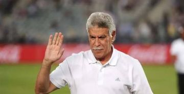 شوبير يكشف تطورات الحالة الصحية لحسن شحاتة