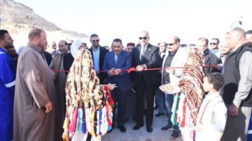 محافظ مطروح يفتتح محطة إزالة الحديد والمنجنير بواحة سيوة والجارة محافظ مطروح يفتتح محطة إزالة الحديد والمنجنير بواحة سيوة والجارة