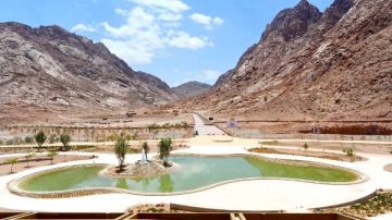 أخبار جنوب سيناء مشروع التجلي الأعظم يفوز بالمركز الأول في مسابقة اللاند سكيب.. وأطول بردية في متحف شرم الشيخ