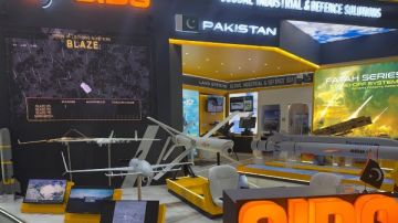 الهند وباكستان تستعرضان أحدث الأسلحة والمنتجات العسكرية في معرض إيديكس 2025 فيديو وصور
