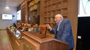 محافظ الوادي الجديد يشارك باحتفالية لمحات من الهند 2025 بأسيوط