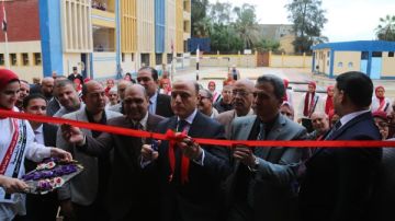 محافظ كفر الشيخ يفتتح تطوير مدرسة الشهيد أبو المجد القاضي بدسوق صور محافظ كفر الشيخ يفتتح تطوير مدرسة الشهيد أبو المجد القاضي بدسوق صور