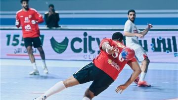 الزمالك يهزم الأهلي في قمة دوري المحترفين لكرة اليد