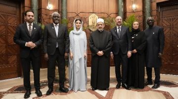 شيخ الأزهر: جائزة زايد للأخوة الإنسانية تسهم في إرساء أسس السلام بالعالم شيخ الأزهر: جائزة زايد للأخوة الإنسانية تسهم في إرساء أسس السلام بالعالم