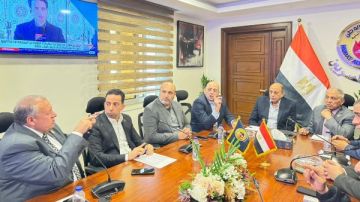 غرفة عمليات حماة الوطن تتابع التصويت في انتخابات مجلس النواب بـ30 دائرة ملغاة غرفة عمليات حماة الوطن تتابع التصويت في انتخابات مجلس النواب بـ30 دائرة ملغاة