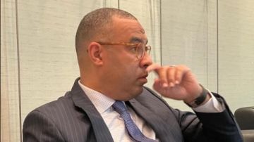 فضل الله: انفانتينيو نجح فى إعادة علاقة السياسة بكرة القدم