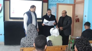 مدير تعليم الجيزة يوجه بإعادة قيد الطلاب المفصولين بسبب الغياب وفقا للقانون مدير تعليم الجيزة يوجه بإعادة قيد الطلاب المفصولين بسبب الغياب وفقا للقانون