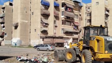 الأجهزة التنفيذية بضواحي بورسعيد الزهور تقود تحركا ميدانيا واسعا لرفع كفاءة النظافة العامة