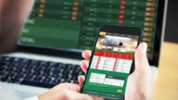 أستاذ طب نفسي يكشف مخاطر تطبيقات المراهنات الإلكترونية