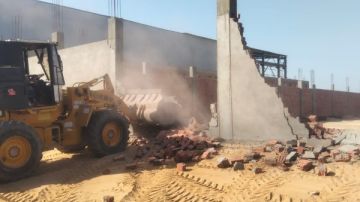 إزالة 9 عمارات بالسلام .. التنمية المحلية تكشف جهود التصدي للبناء المخالف صور إزالة 9 عمارات بالسلام .. التنمية المحلية تكشف جهود التصدي للبناء المخالف صور