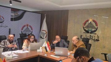 القصير وشعراوي يتفقدان الموقف الميداني ويجريان اتصالات بفرق الرصد بالمحافظات القصير وشعراوي يتفقدان الموقف الميداني ويجريان اتصالات بفرق الرصد بالمحافظات