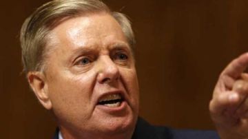 تصريحات نارية من سيناتور أمريكي لدعم قرار ترامب بمصادرة ناقلة نفط