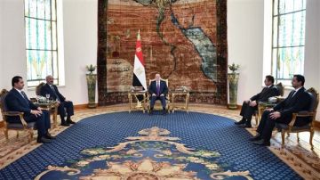 مصر وليبيا تتفقان على استمرار التنسيق المشترك بشأن ترسيم الحدود البحرية مصر وليبيا تتفقان على استمرار التنسيق المشترك بشأن ترسيم الحدود البحرية