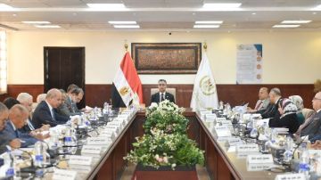 وزير التموين: التوسع في استخدام التكنولوجيا بالصوامع لرفع كفاءة تخزين الحبوب وزير التموين: التوسع في استخدام التكنولوجيا بالصوامع لرفع كفاءة تخزين الحبوب