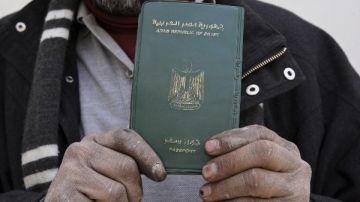 يجوز منح الجنسية المصرية لكل أجنبى قام بشراء عقار مملوك للدولة بالقانون