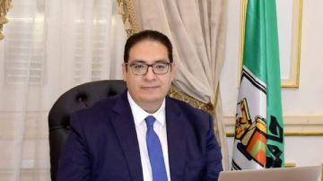 ترقية 1674موظفا ومحاميا بالجهاز الإدارى بجامعة القاهرة وصرف الفروق المالية من أول يوليو2025