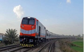 سكك حديد مصر: اصطدام اكسبريس مرسى مطروح بسيارة نقل عبرت من مكان غير مخصص سكك حديد مصر: اصطدام اكسبريس مرسى مطروح بسيارة نقل عبرت من مكان غير مخصص