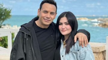 مصطفى قمر يطرح كليب مش هاشوفك بمشاركة زوجته .. فيديو مصطفى قمر يطرح كليب مش هاشوفك بمشاركة زوجته .. فيديو