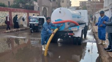 مياه المنوفية: تمركز عربات شفط مياه الأمطار بأماكن تجمعها