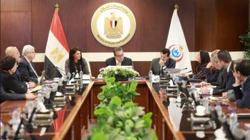 عبدالغفار: تنسيق كامل بين الوزارات لتعزيز التنمية البشرية ودعم الطفولة المبكرة عبدالغفار: تنسيق كامل بين الوزارات لتعزيز التنمية البشرية ودعم الطفولة المبكرة