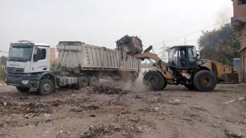 رفع 600 طن مخلفات بشارع عثمان محرم وحملات نظافة بالعروبة والنيل بالطالبية والوراق ومركز أبو النمرس