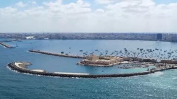 للتعامل مع التأثيرات السلبية لتغير المناخ.. الرى تتابع مشروعات حماية الشواطئ للتعامل مع التأثيرات السلبية لتغير المناخ.. الرى تتابع مشروعات حماية الشواطئ