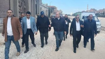 مشروعات طرق كبرى في الجيزة .. نائب المحافظ يشدد على الجودة والالتزام بالجدول الزمني صور مشروعات طرق كبرى في الجيزة .. نائب المحافظ يشدد على الجودة والالتزام بالجدول الزمني صور