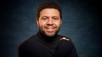 حسام حامد يكشف لجوء محمد سلام الى الشيوخ فى كارثة طبيعية .. خاص