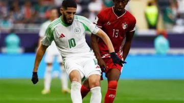 التعادل يحسم مباراة الجزائر والسودان في كأس العرب