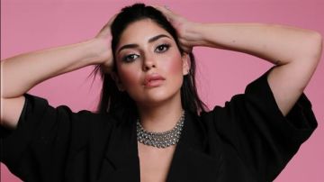 المغربية صافية التازي تتخطى 1.6 مليون مشاهدة بـأول نظرة.. وتستعد لدويتو باللهجة المصرية